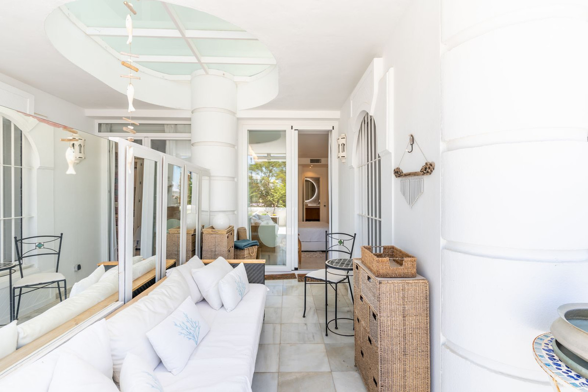 Huis te koop in Estepona | 2 slaapkamers H5410204