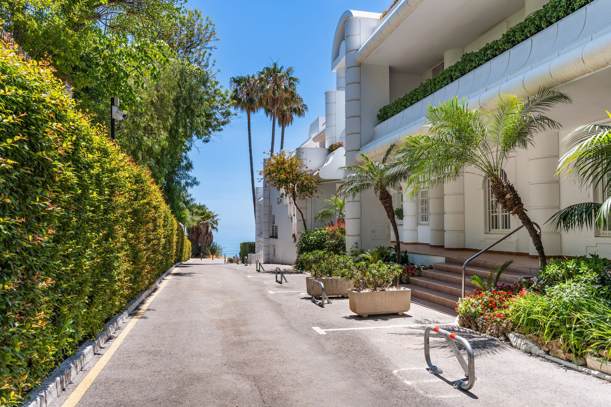 Huis te koop in Estepona | 2 slaapkamers H5410204