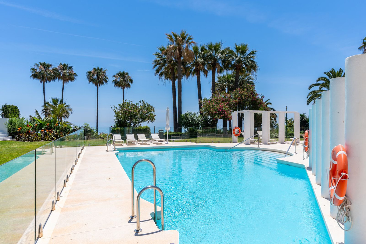 Huis te koop in Estepona | 2 slaapkamers H5410204