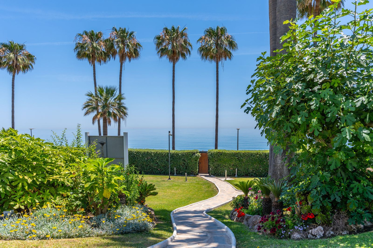 Huis te koop in Estepona | 2 slaapkamers H5410204