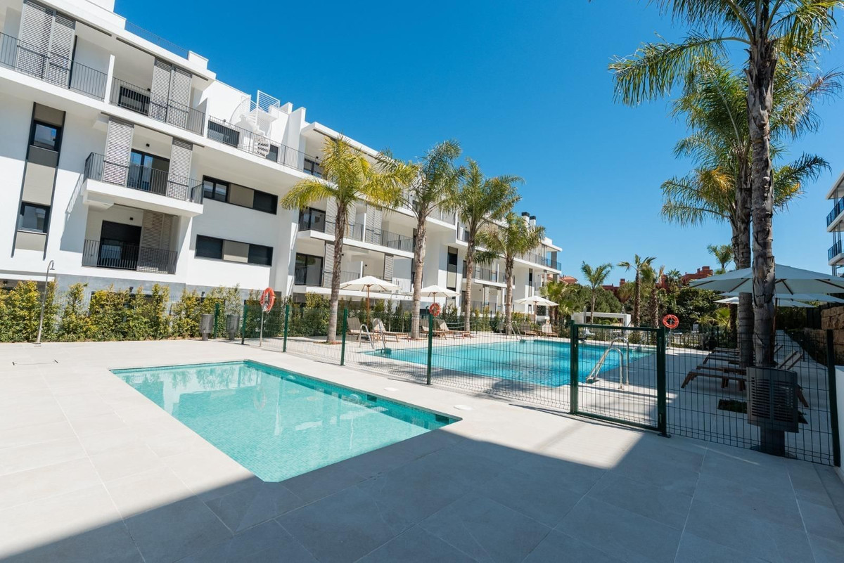 Appartement te koop in Estepona | 3 slaapkamers H5410222