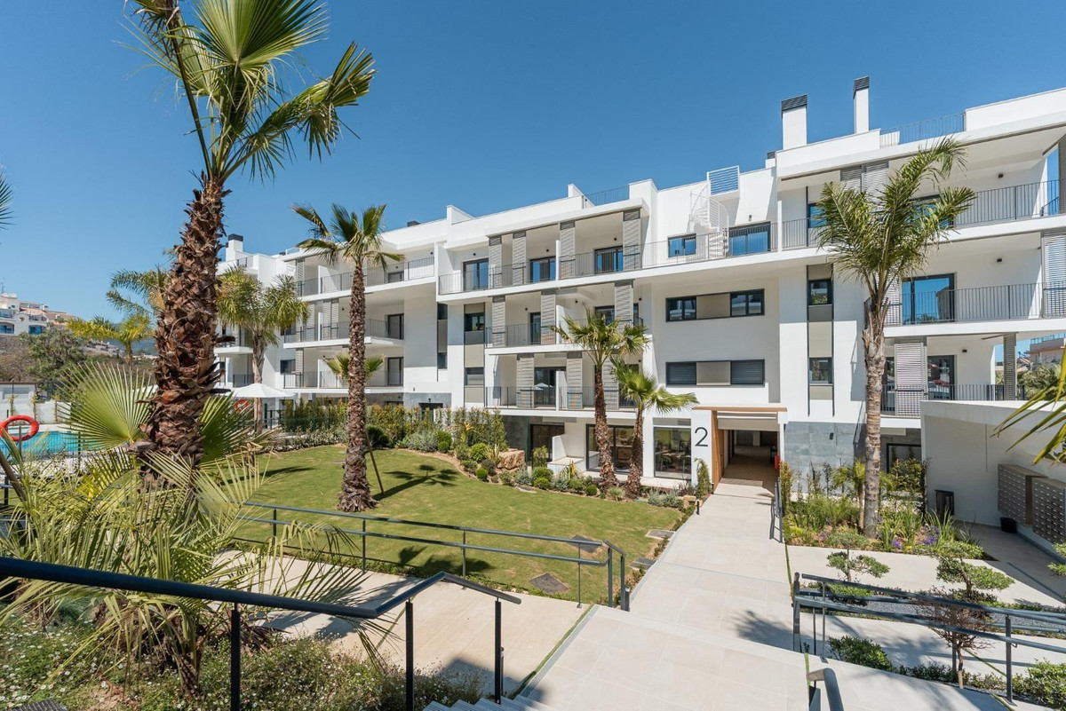 Appartement te koop in Estepona | 3 slaapkamers H5410222