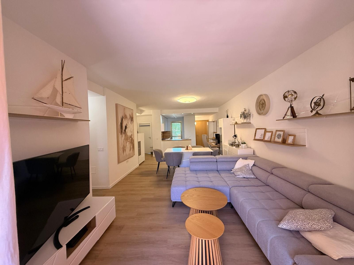 Appartement te koop in Estepona | 2 slaapkamers H5410312