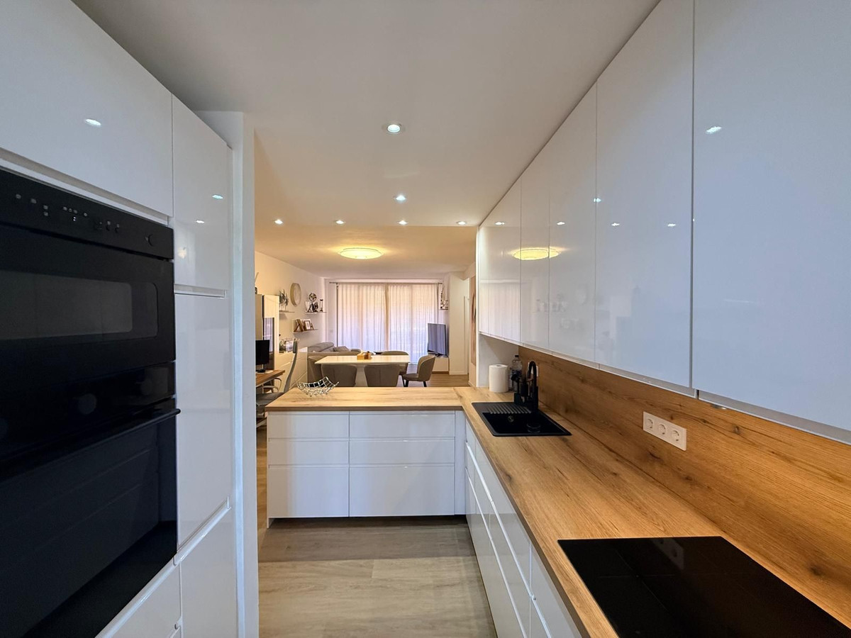 Appartement te koop in Estepona | 2 slaapkamers H5410312