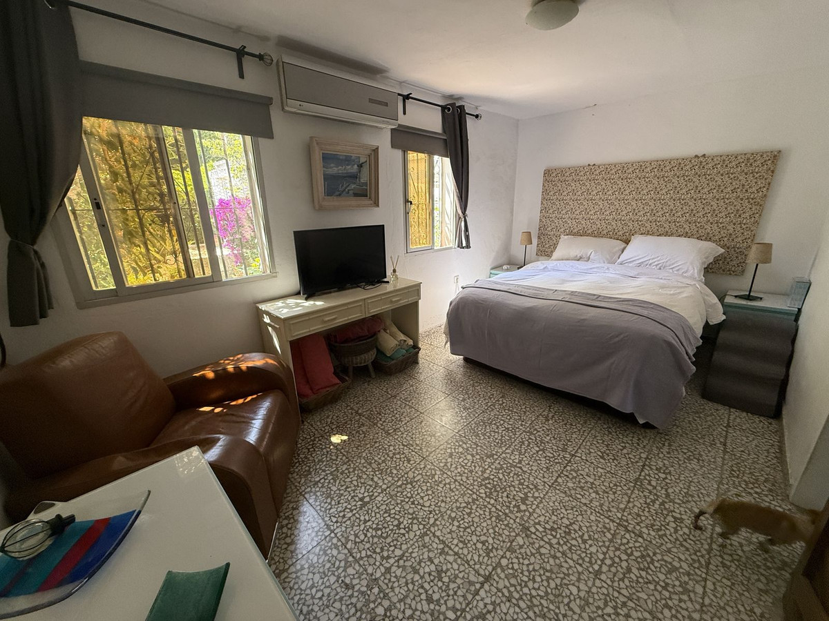 Penthouse te koop in Estepona | 2 slaapkamers H5410363