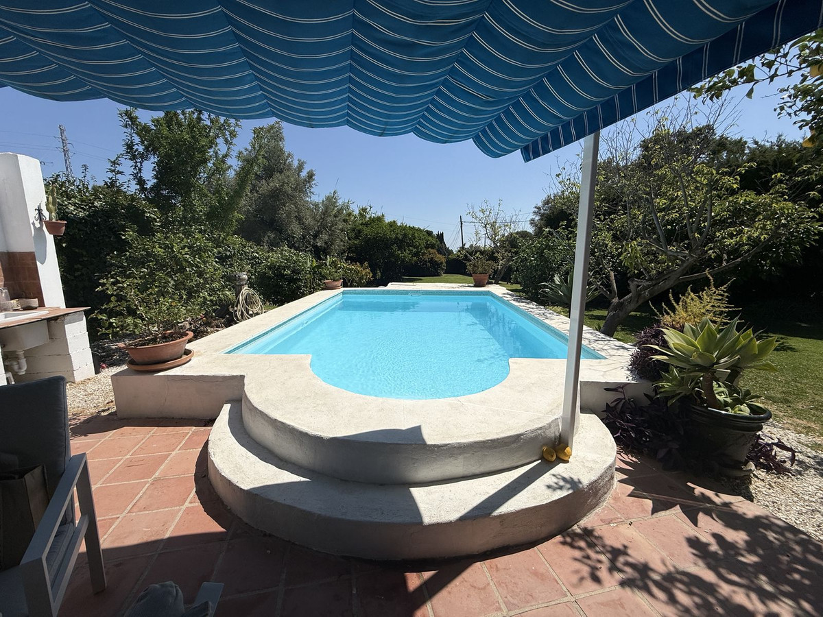 Penthouse te koop in Estepona | 2 slaapkamers H5410363