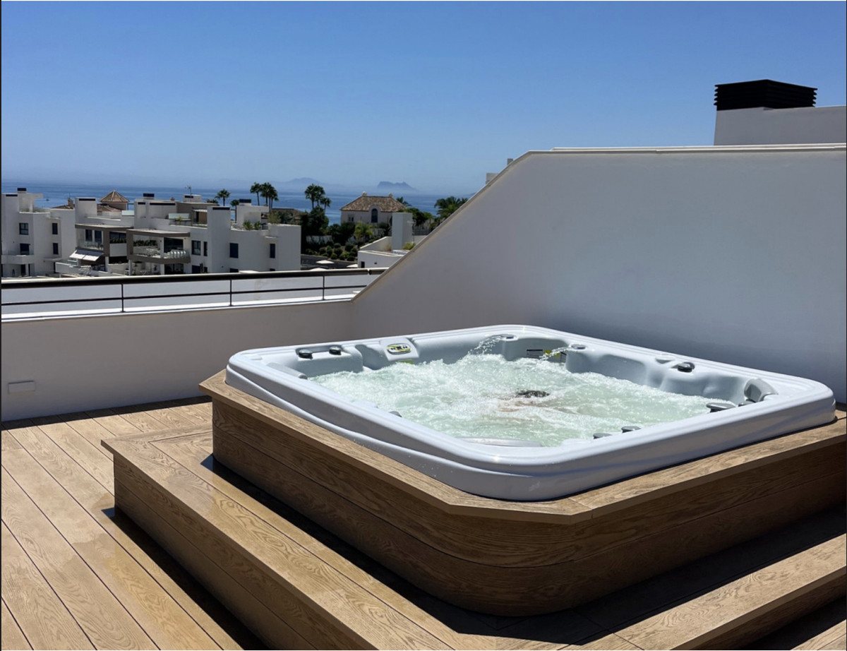 Appartement te koop in Estepona | 3 slaapkamers H5410654