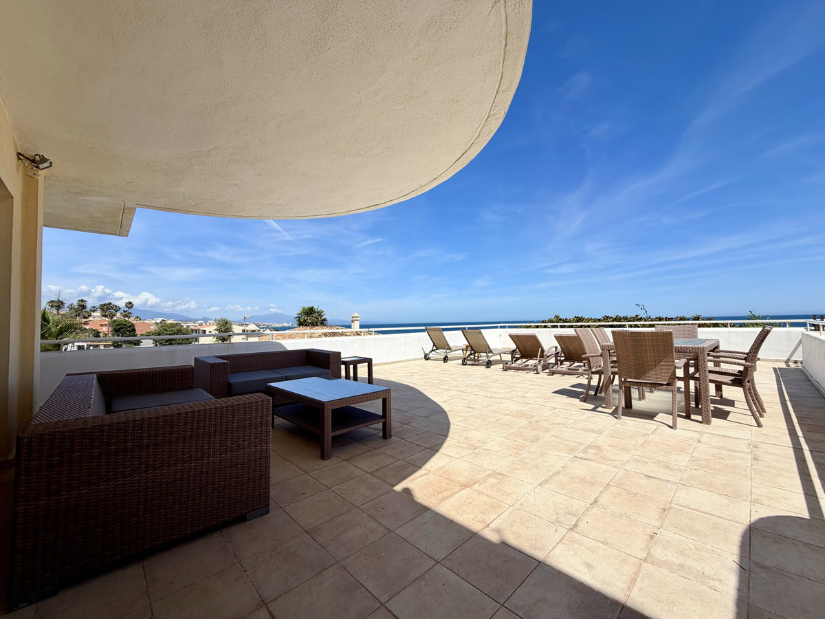 Appartement te koop in Estepona | 2 slaapkamers H5411935