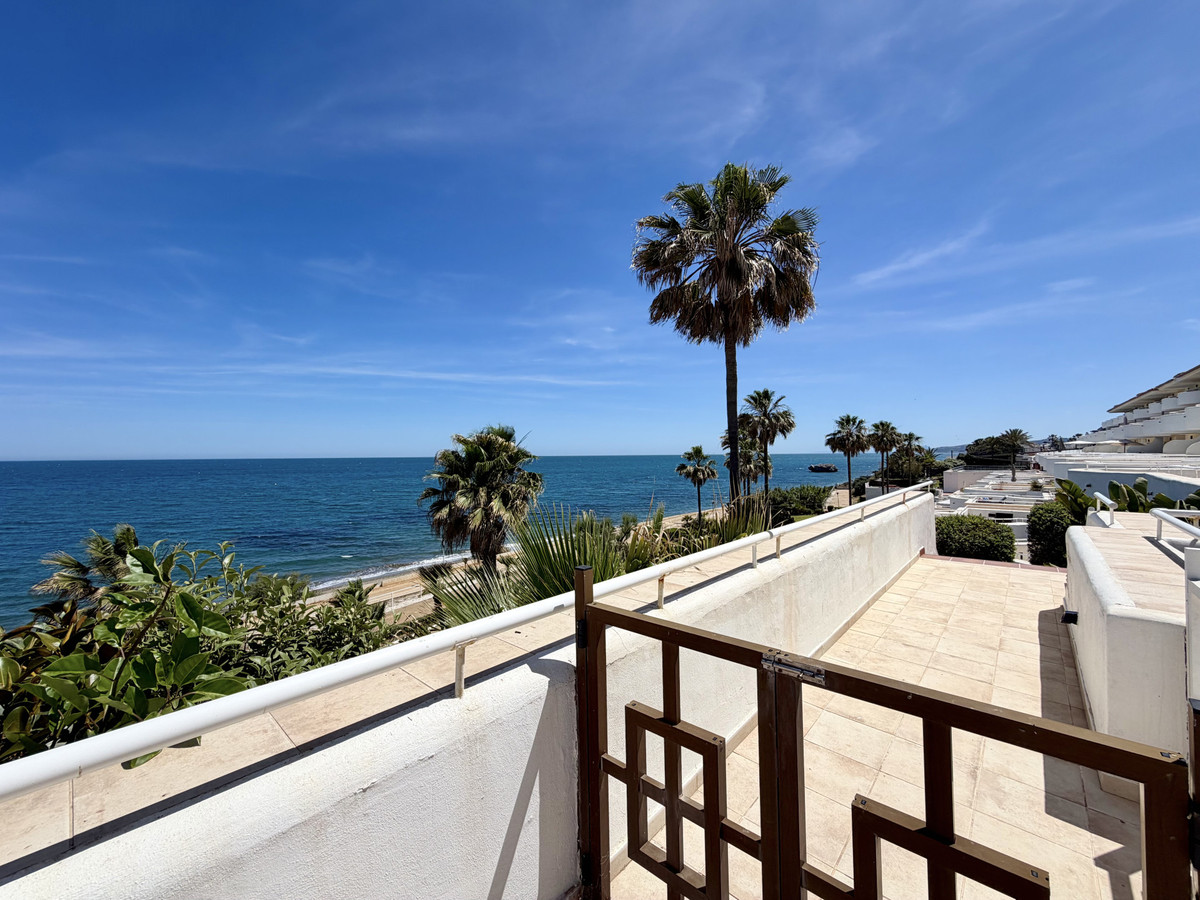 Appartement te koop in Estepona | 2 slaapkamers H5411935