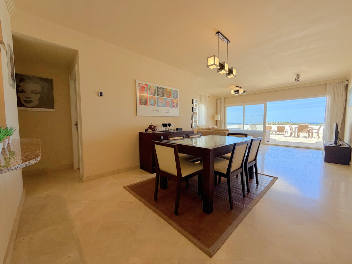 Appartement te koop in Estepona | 2 slaapkamers H5411935