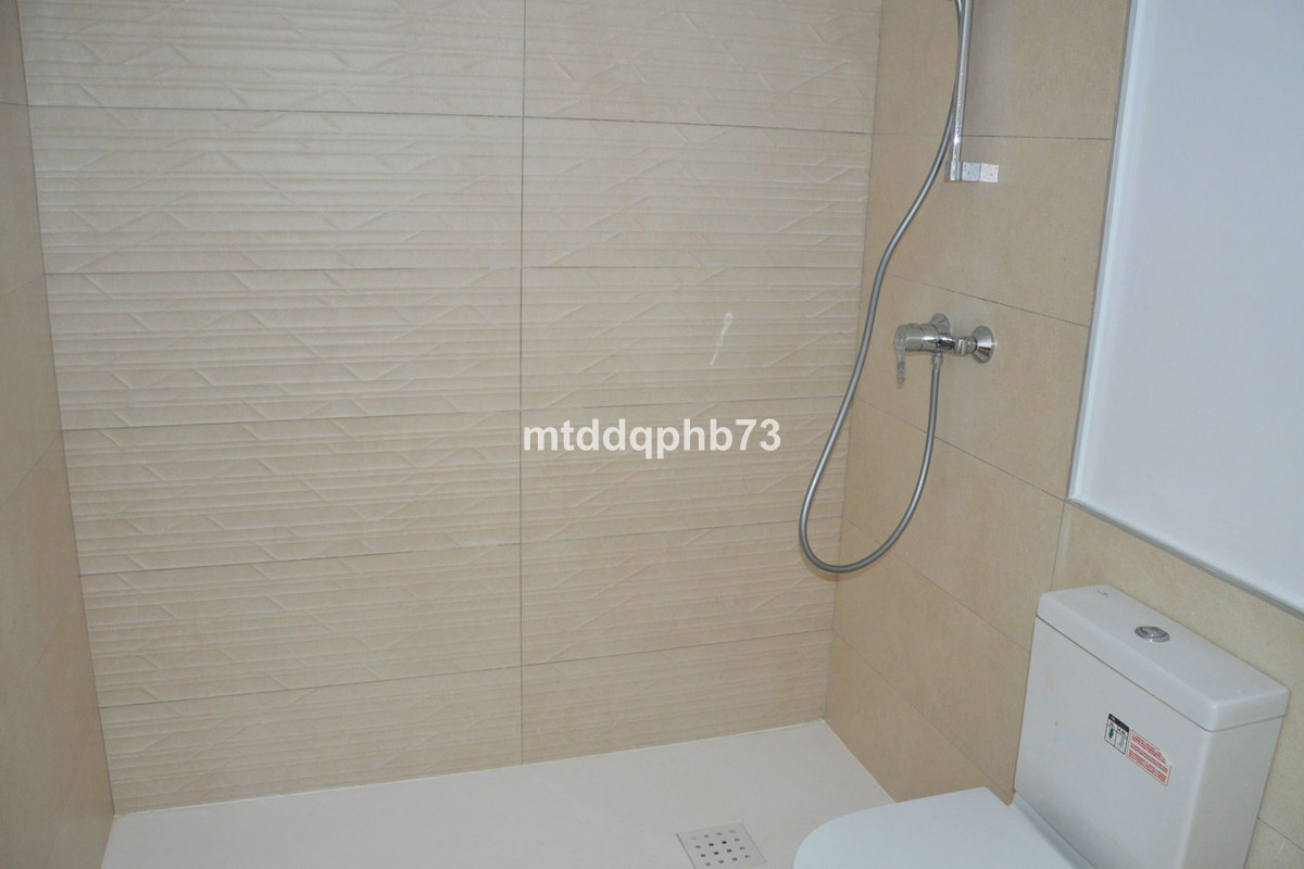 Appartement te koop in Estepona | 2 slaapkamers H5412391