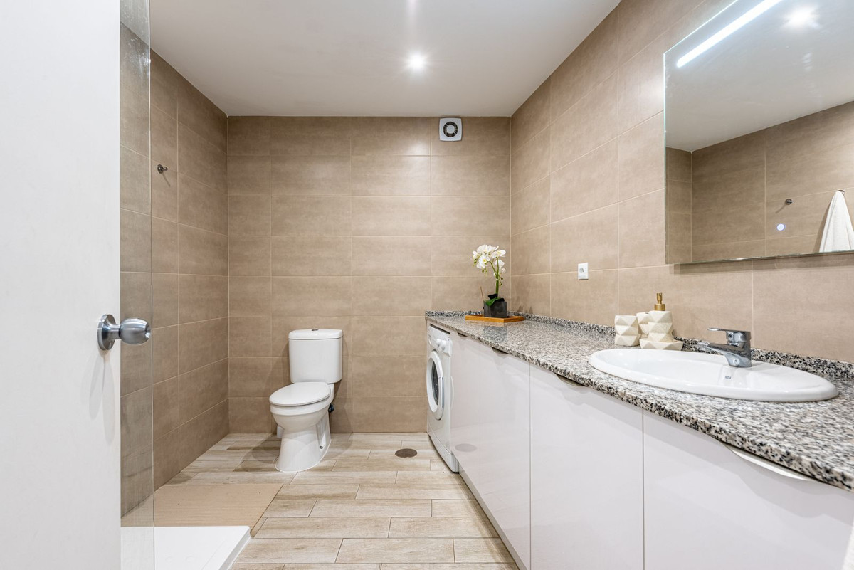 Appartement te koop in Estepona | 1 slaapkamers H5412394