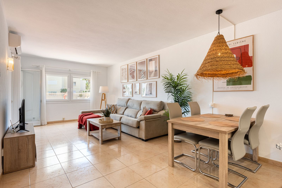 Appartement te koop in Estepona | 1 slaapkamers H5412394