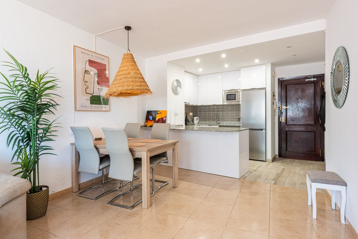 Appartement te koop in Estepona | 1 slaapkamers H5412394