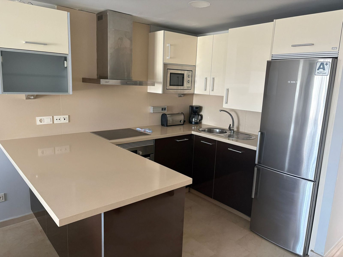 Appartement te koop in Estepona | 2 slaapkamers H5412454