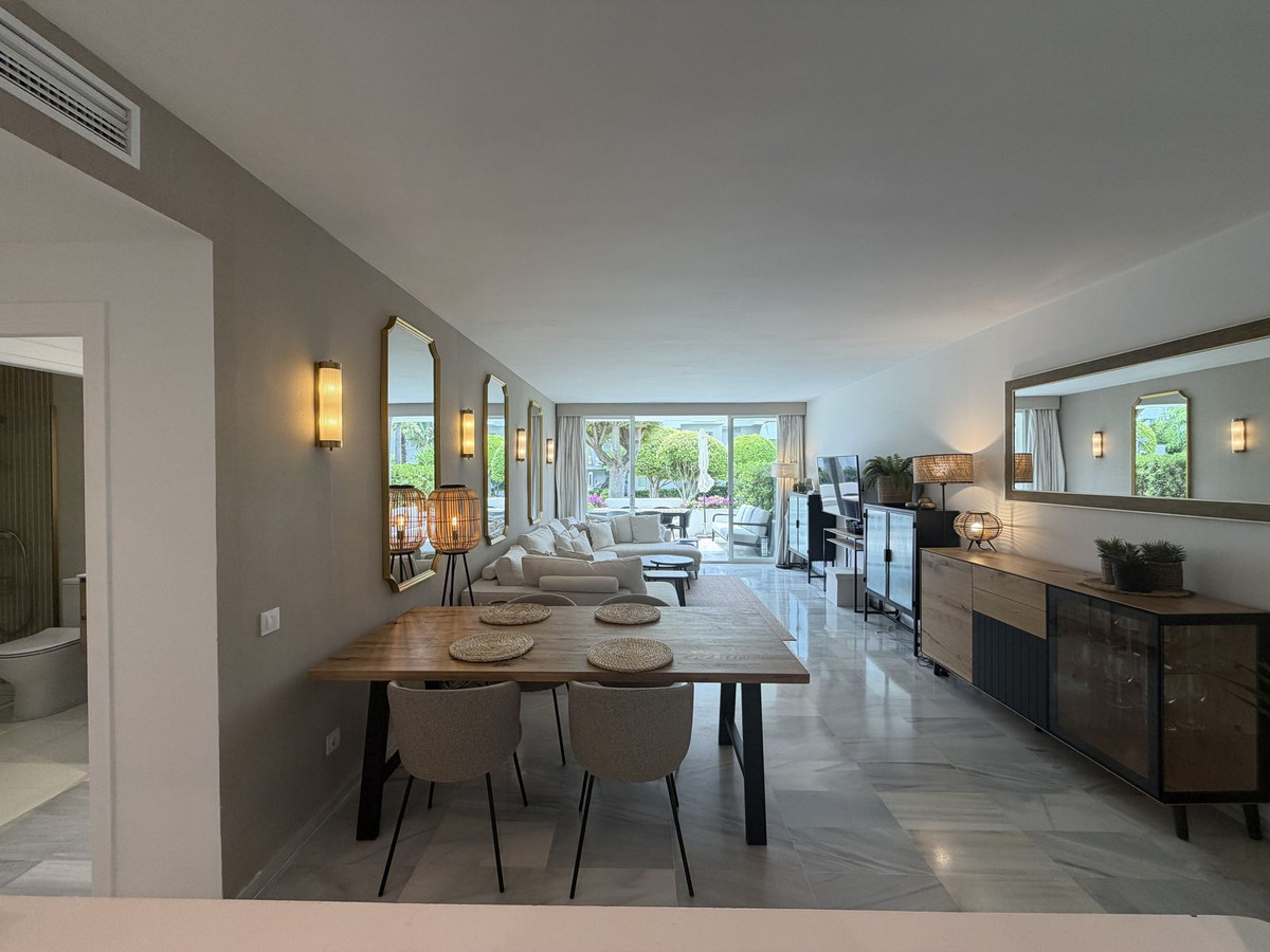 Appartement te koop in Estepona | 3 slaapkamers H5413438