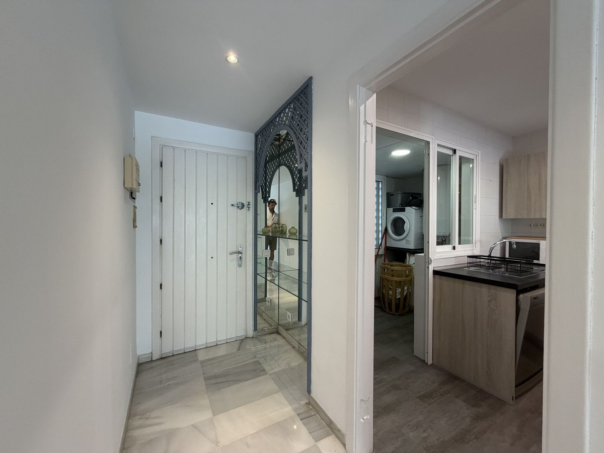 Appartement te koop in Estepona | 3 slaapkamers H5413438