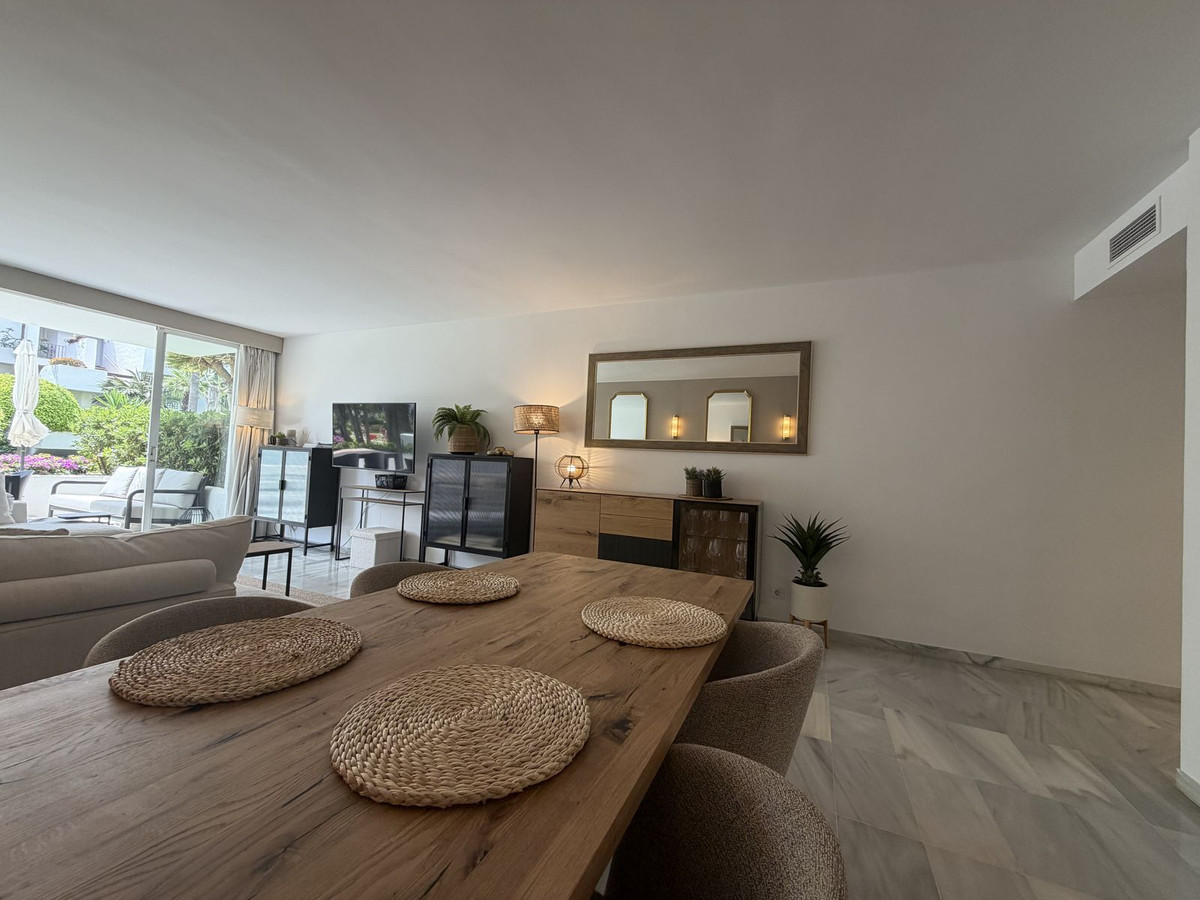 Appartement te koop in Estepona | 3 slaapkamers H5413438