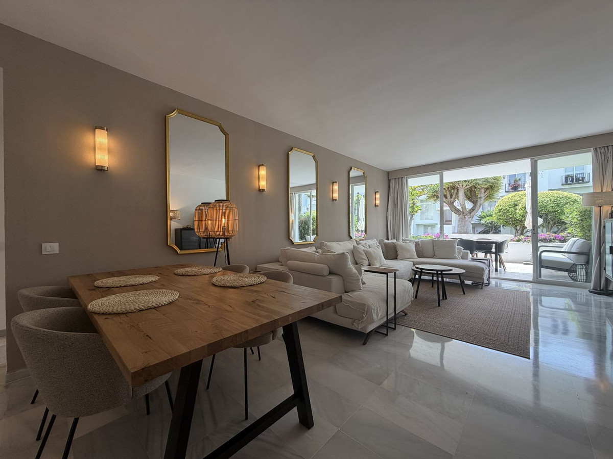 Appartement te koop in Estepona | 3 slaapkamers H5413438