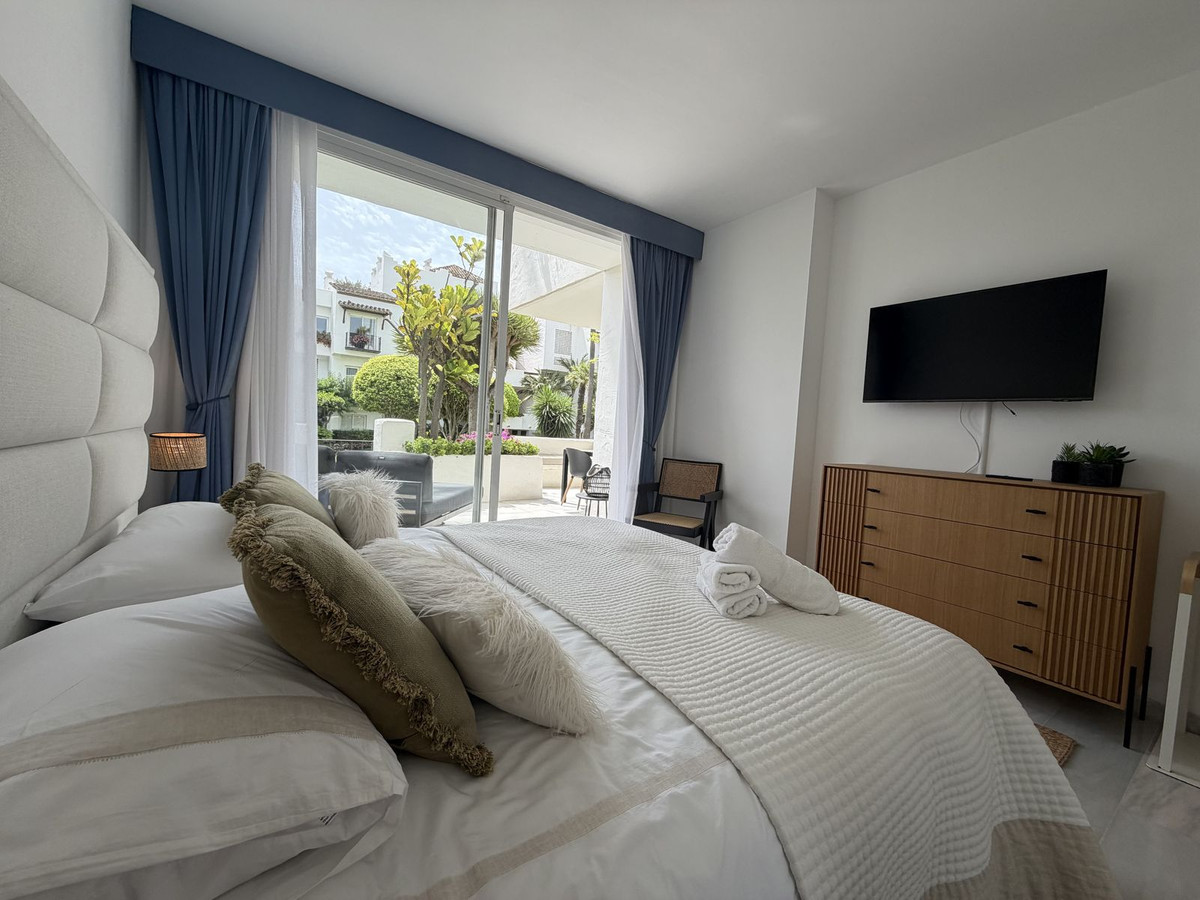 Appartement te koop in Estepona | 3 slaapkamers H5413438