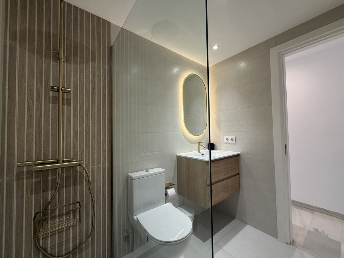 Appartement te koop in Estepona | 3 slaapkamers H5413438
