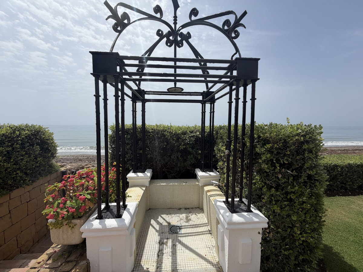 Appartement te koop in Estepona | 3 slaapkamers H5413438