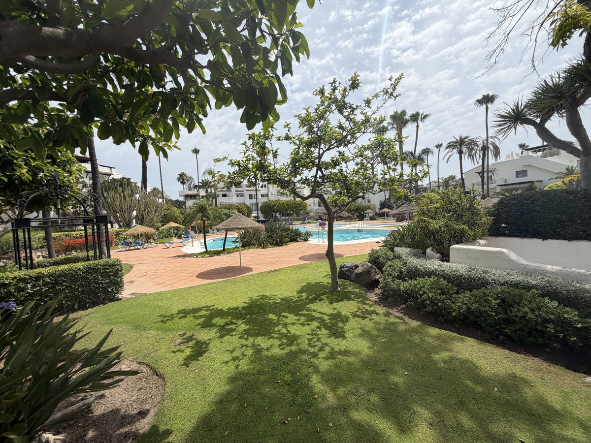 Appartement te koop in Estepona | 3 slaapkamers H5413438