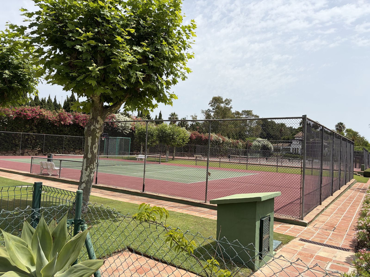 Appartement te koop in Estepona | 3 slaapkamers H5413438
