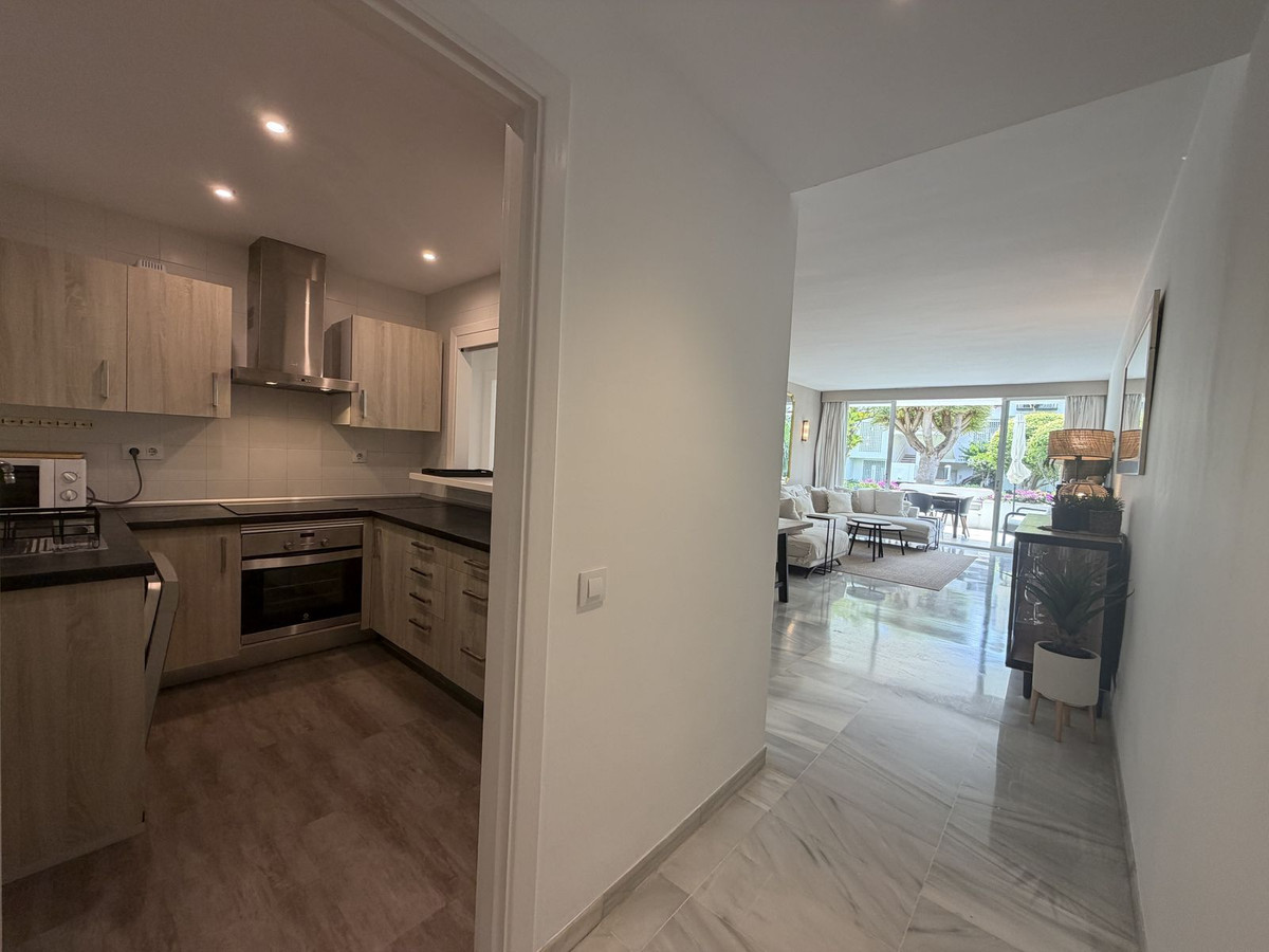 Appartement te koop in Estepona | 3 slaapkamers H5413438
