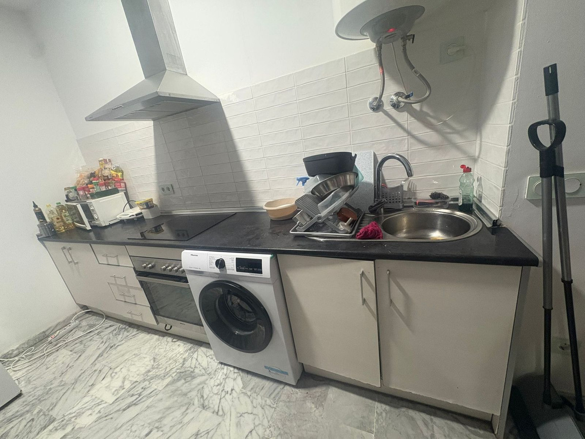 Appartement te koop in Estepona | 0 slaapkamers H5414452