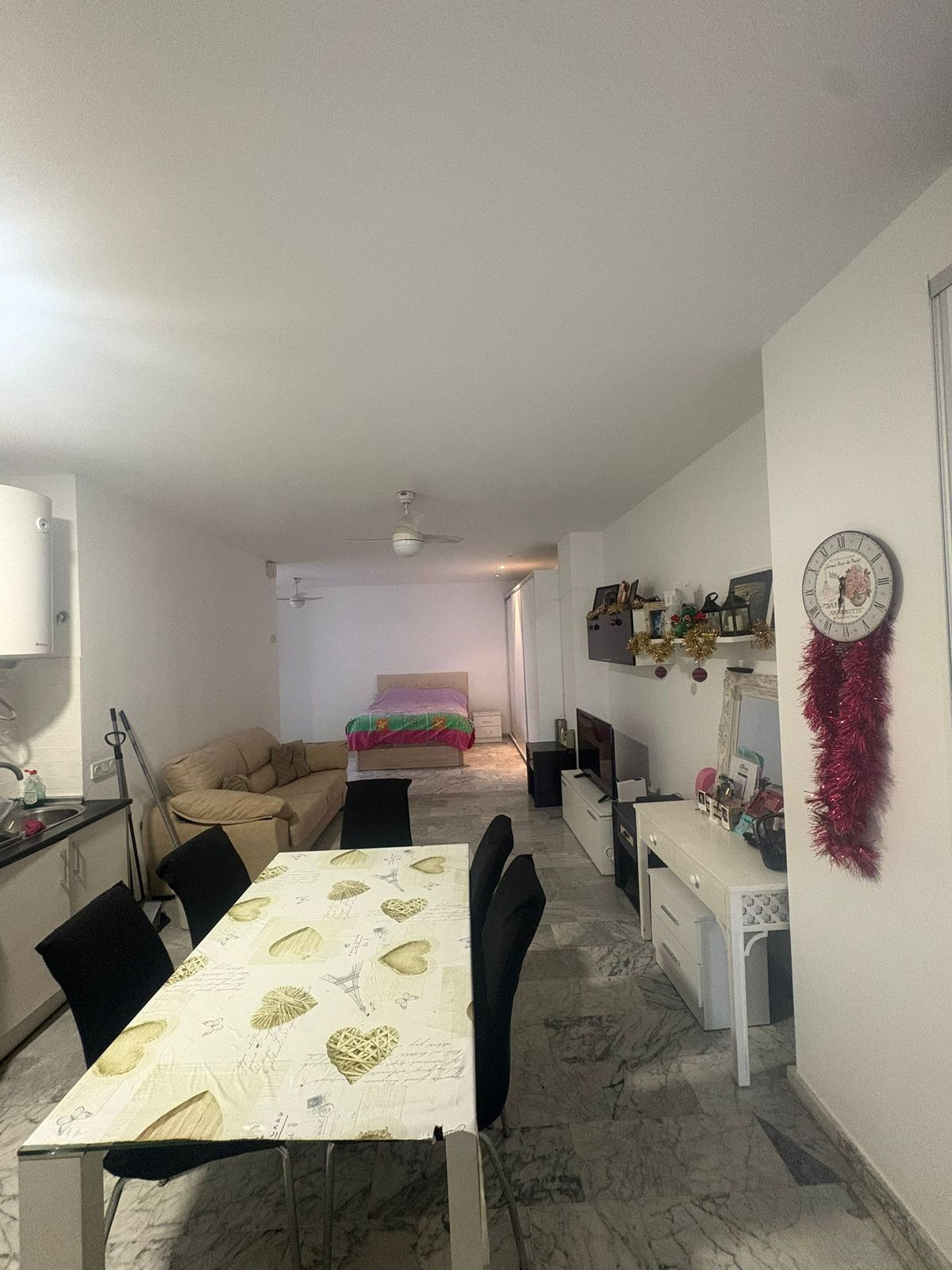 Appartement te koop in Estepona | 0 slaapkamers H5414452