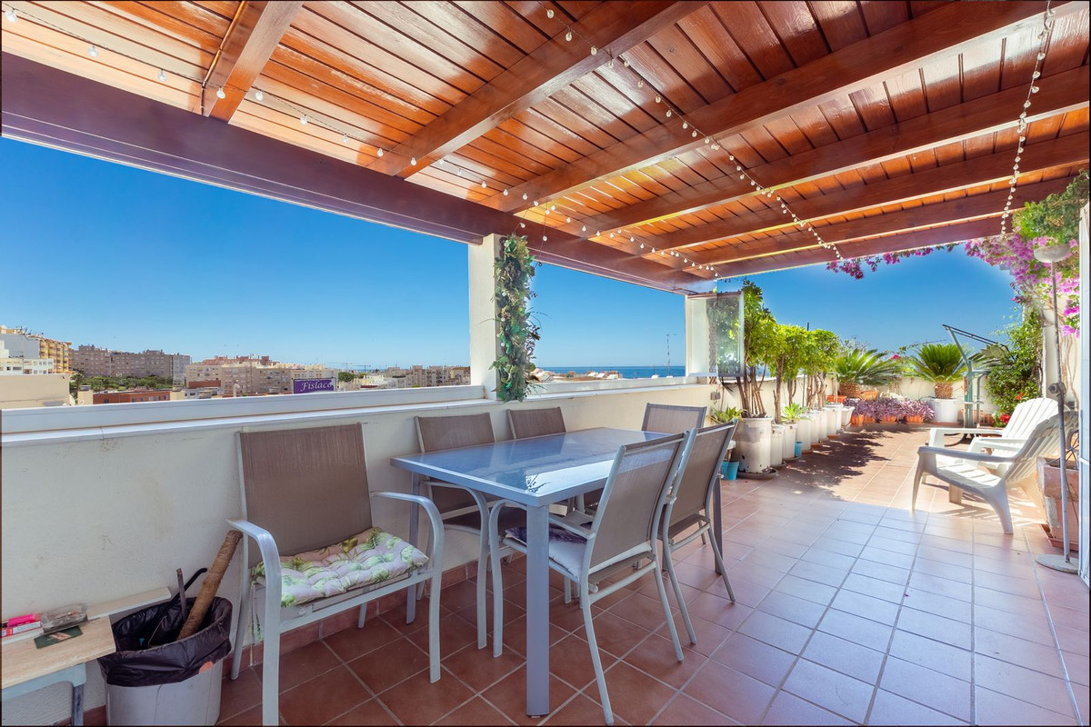 Penthouse te koop in Estepona | 3 slaapkamers H5414803