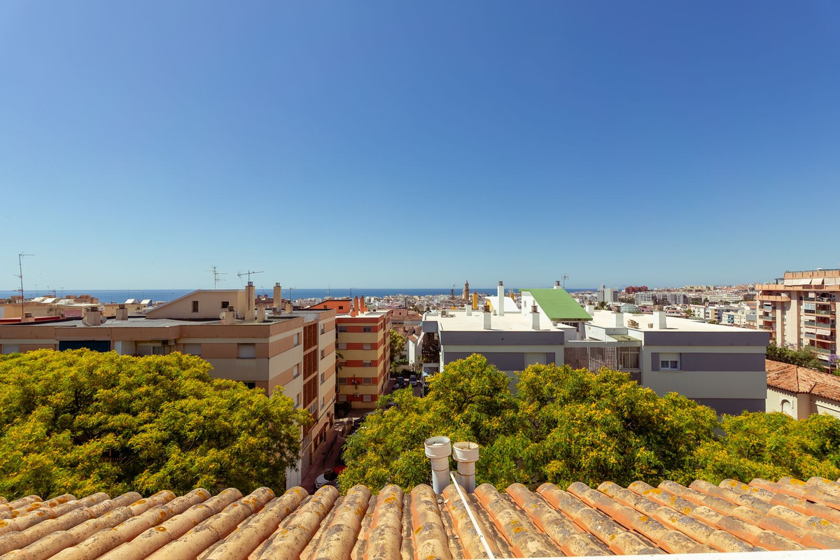 Penthouse te koop in Estepona | 3 slaapkamers H5414803