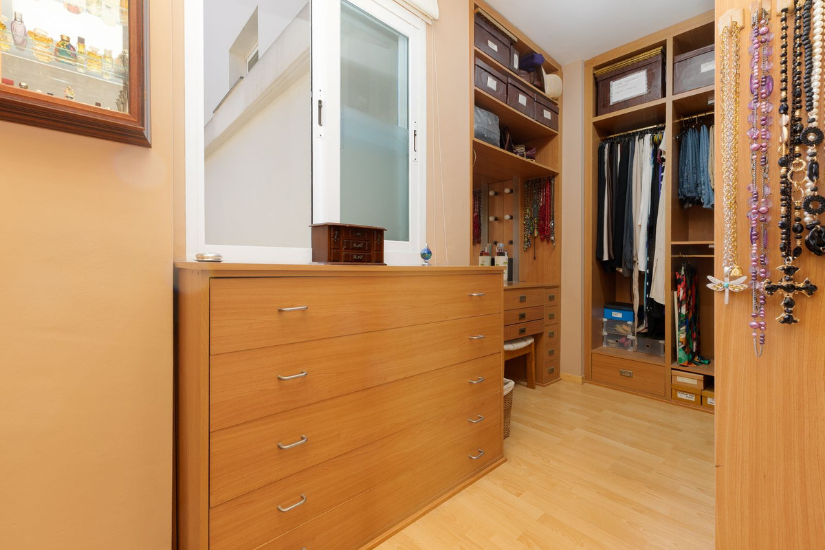 Penthouse te koop in Estepona | 3 slaapkamers H5414803