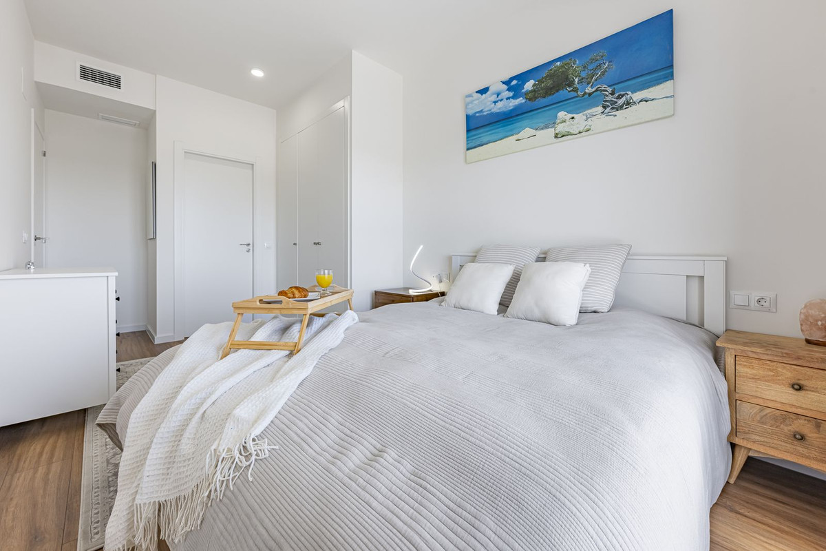 Appartement te koop in Estepona | 2 slaapkamers H5414938
