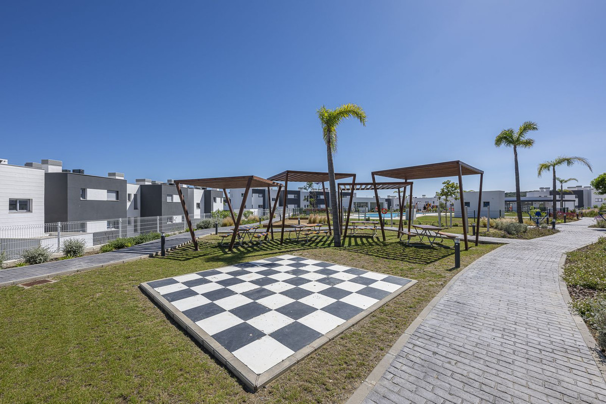 Appartement te koop in Estepona | 2 slaapkamers H5414938