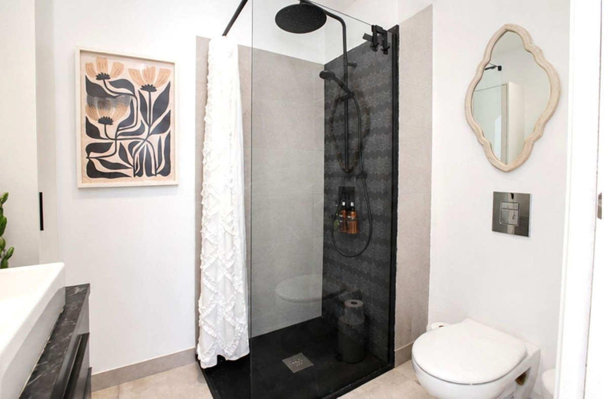 Appartement te koop in Estepona | 2 slaapkamers H5417023