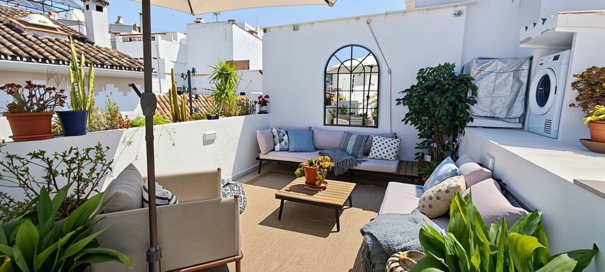 Appartement te koop in Estepona | 2 slaapkamers H5417023