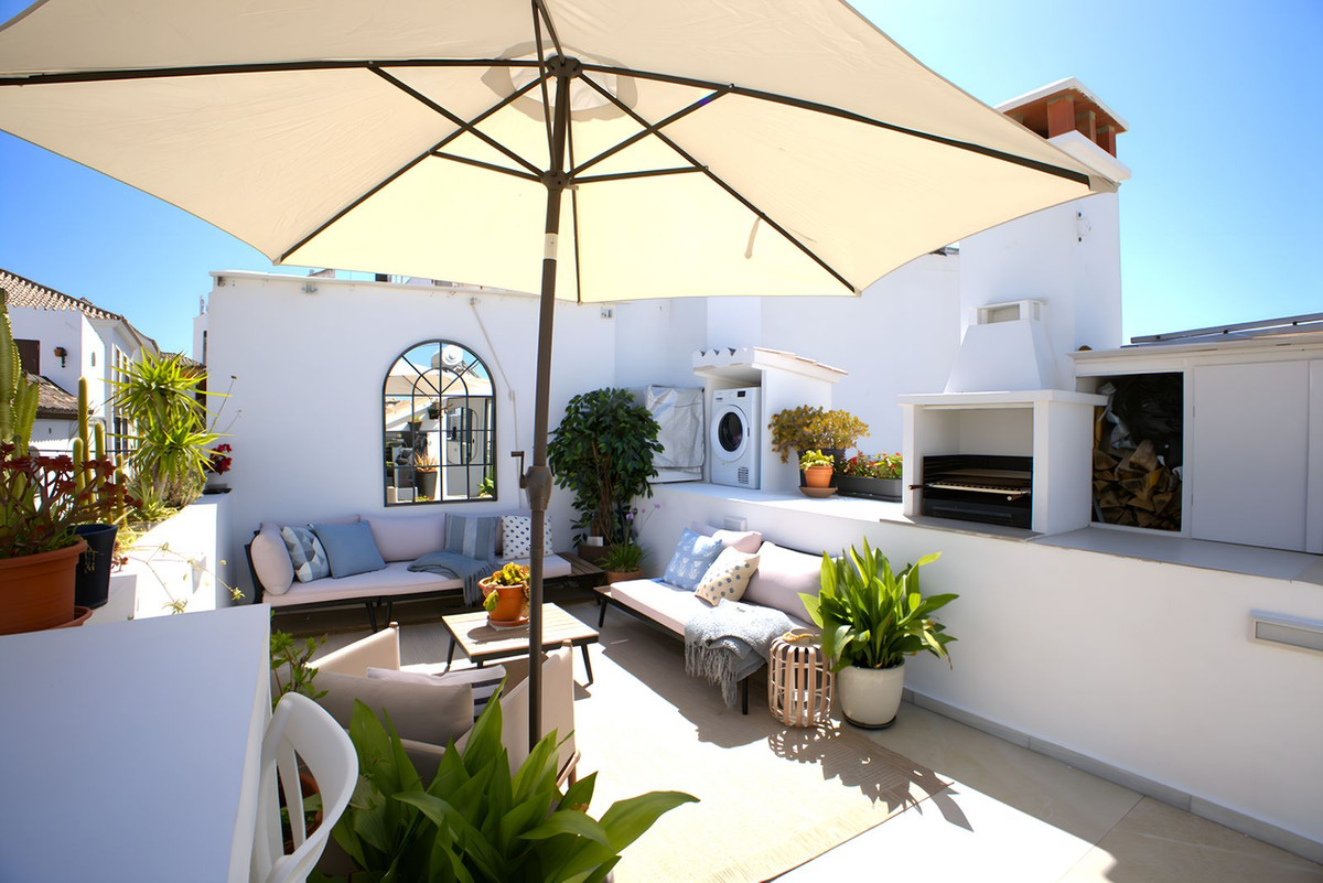 Appartement te koop in Estepona | 2 slaapkamers H5417023