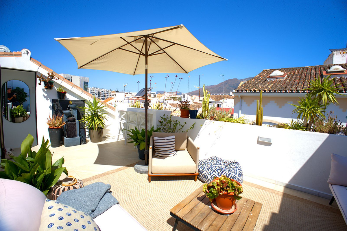 Appartement te koop in Estepona | 2 slaapkamers H5417023