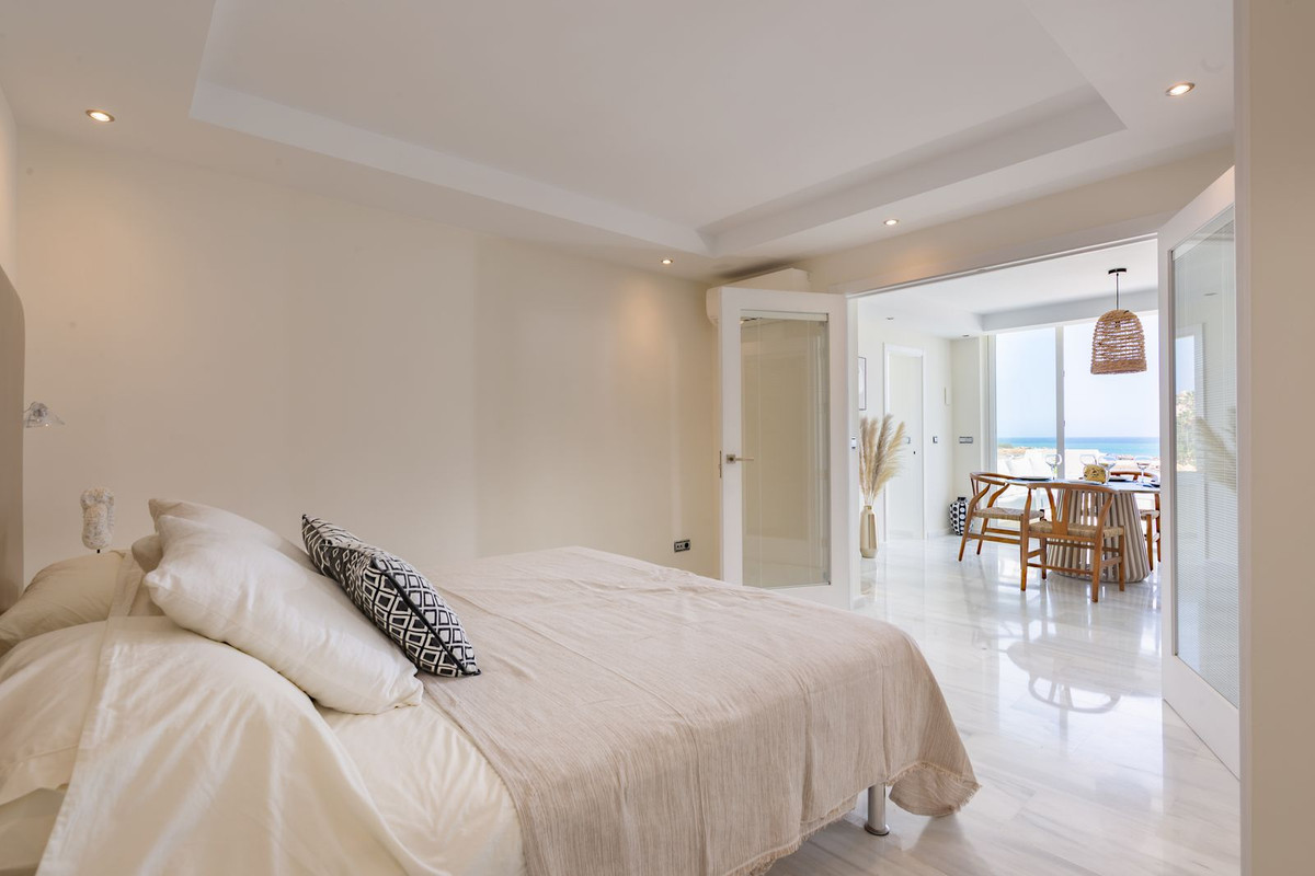 Appartement te koop in Estepona | 3 slaapkamers H5417149