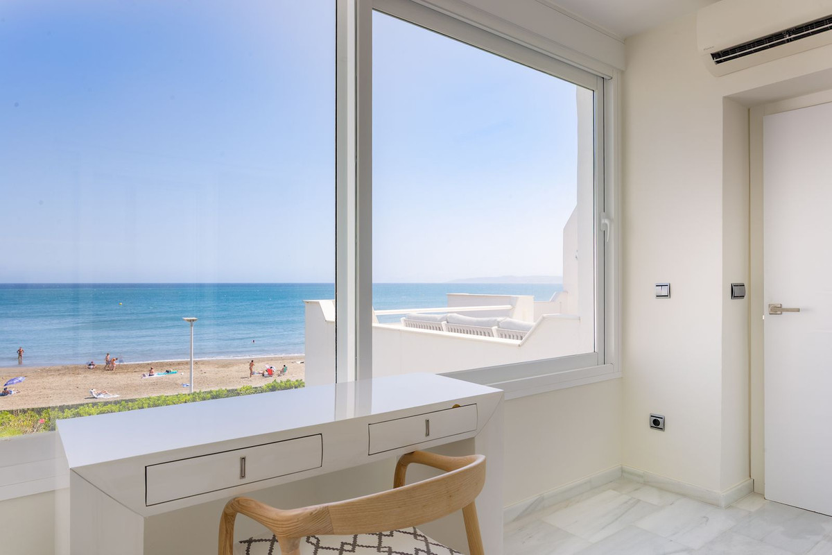 Appartement te koop in Estepona | 3 slaapkamers H5417149
