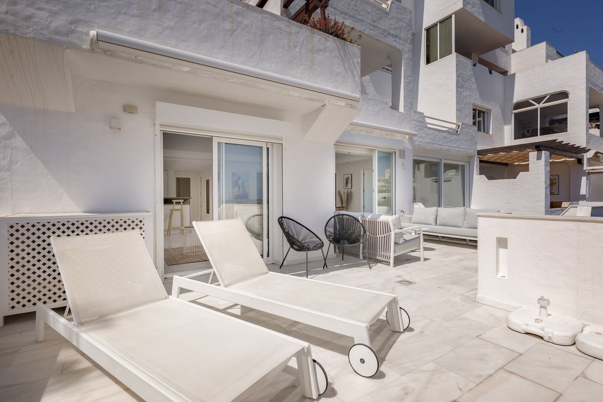 Appartement te koop in Estepona | 3 slaapkamers H5417149