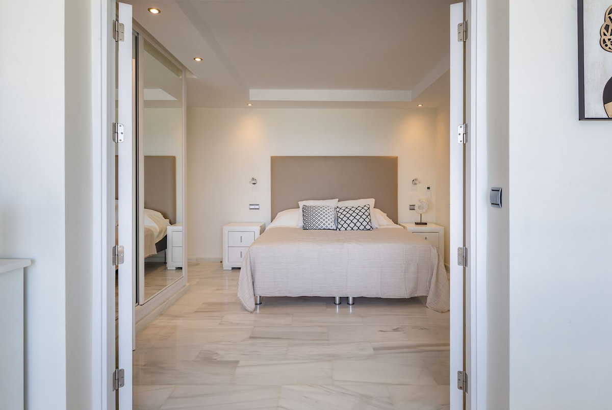 Appartement te koop in Estepona | 3 slaapkamers H5417149