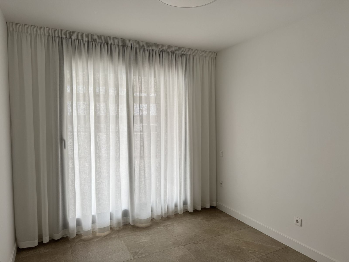 Appartement te koop in Estepona | 2 slaapkamers H5418076