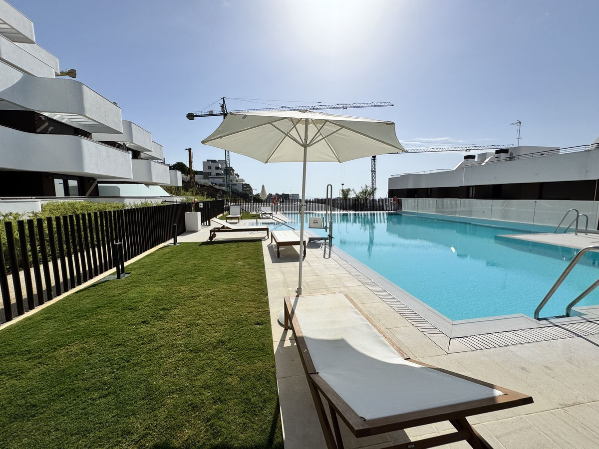 Appartement te koop in Estepona | 2 slaapkamers H5418076