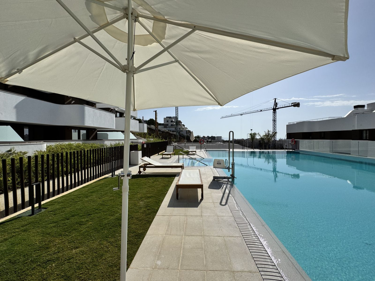 Appartement te koop in Estepona | 2 slaapkamers H5418076