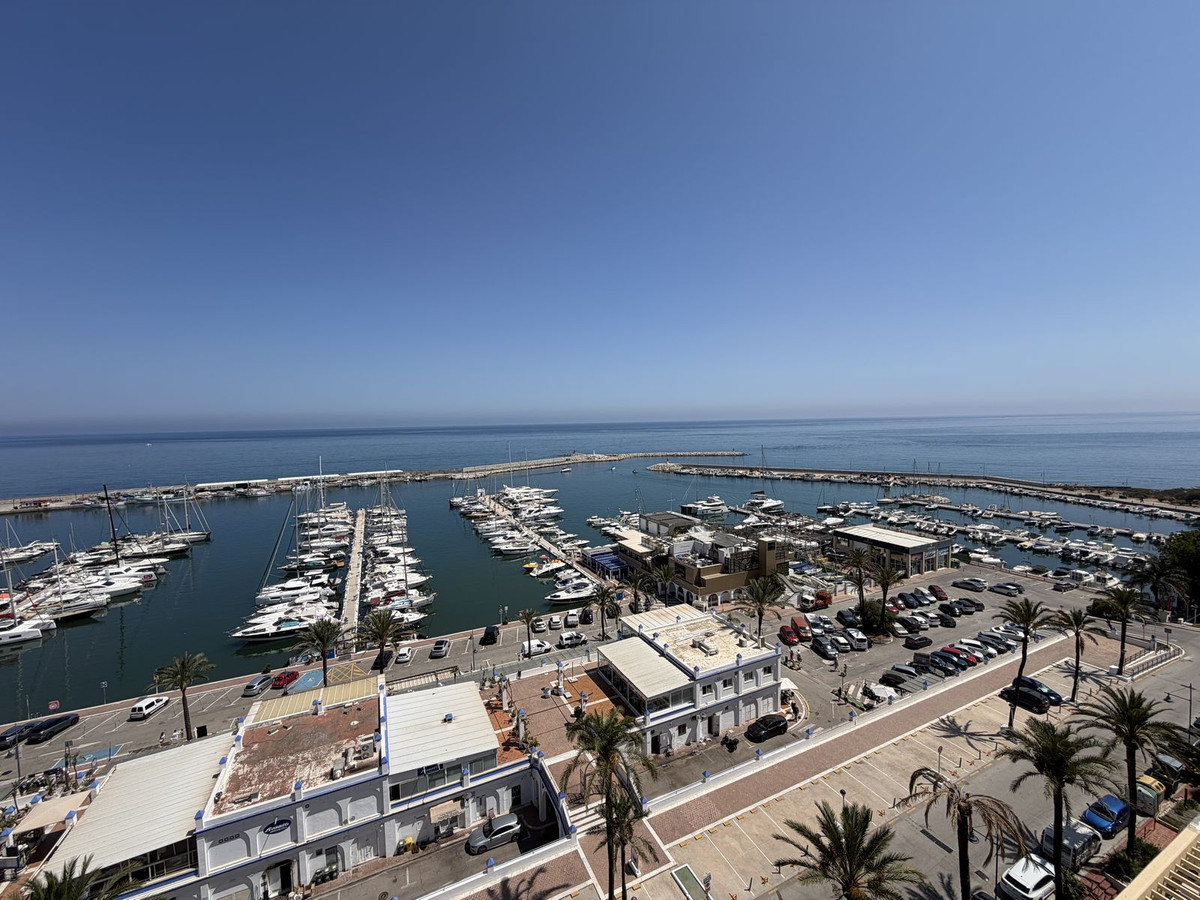 Appartement te koop in Estepona | 2 slaapkamers H5418124