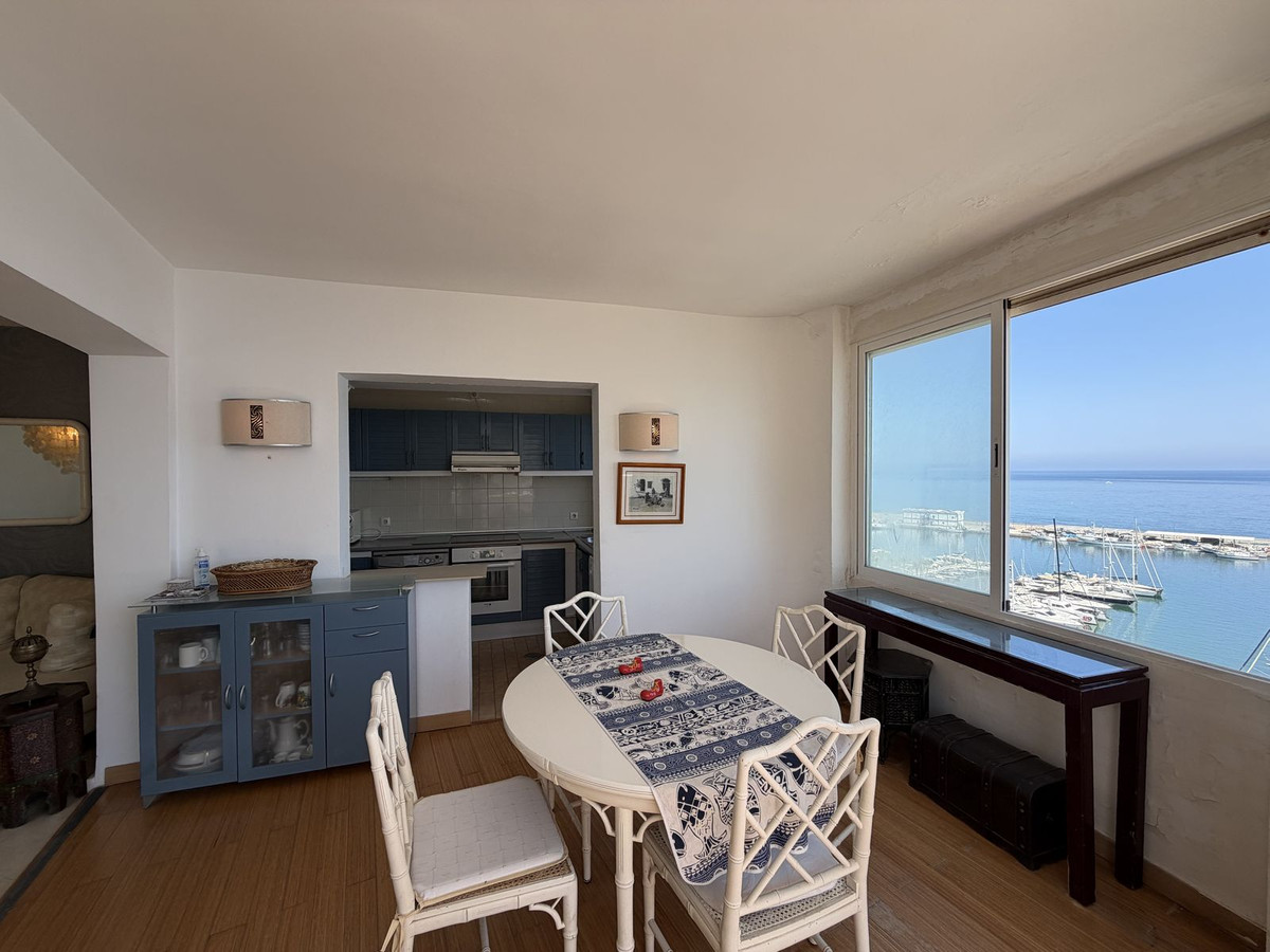 Appartement te koop in Estepona | 2 slaapkamers H5418124