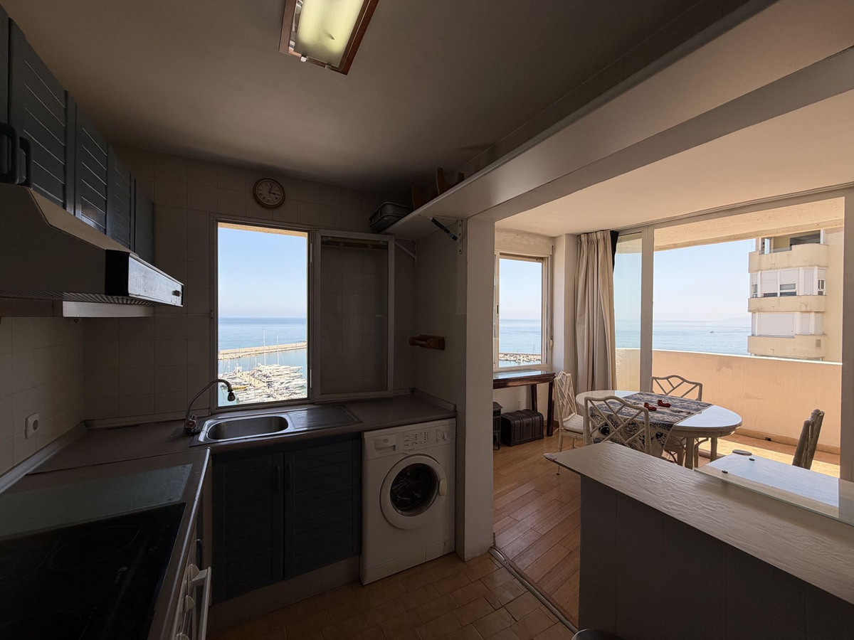 Appartement te koop in Estepona | 2 slaapkamers H5418124
